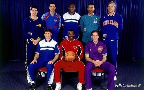 三井寿库里,库里的偶像是什么呢