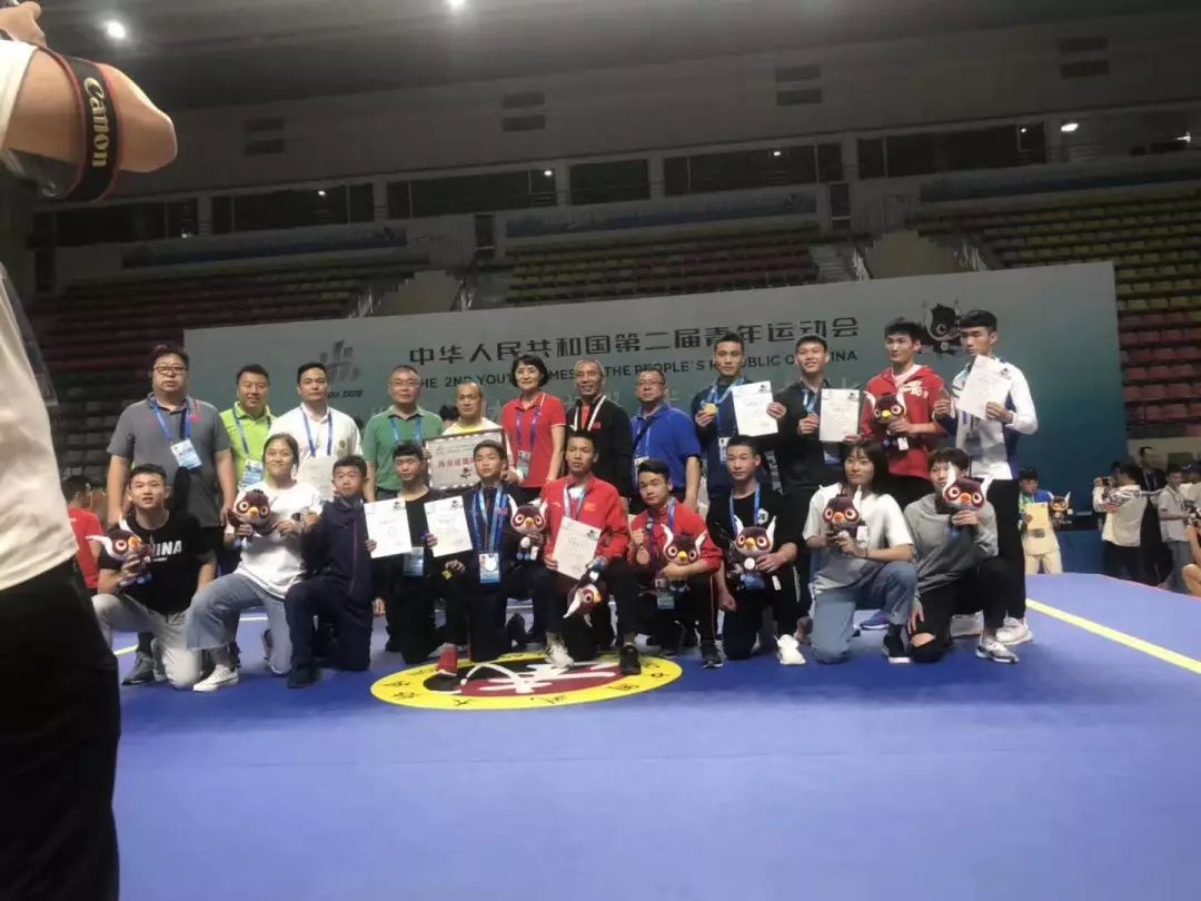 17岁拿下全国青运会散打武状元！灌南00后小伙周旭了不起