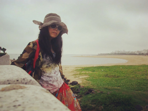 一个人在海边玩一天,一个人在海边怎么玩