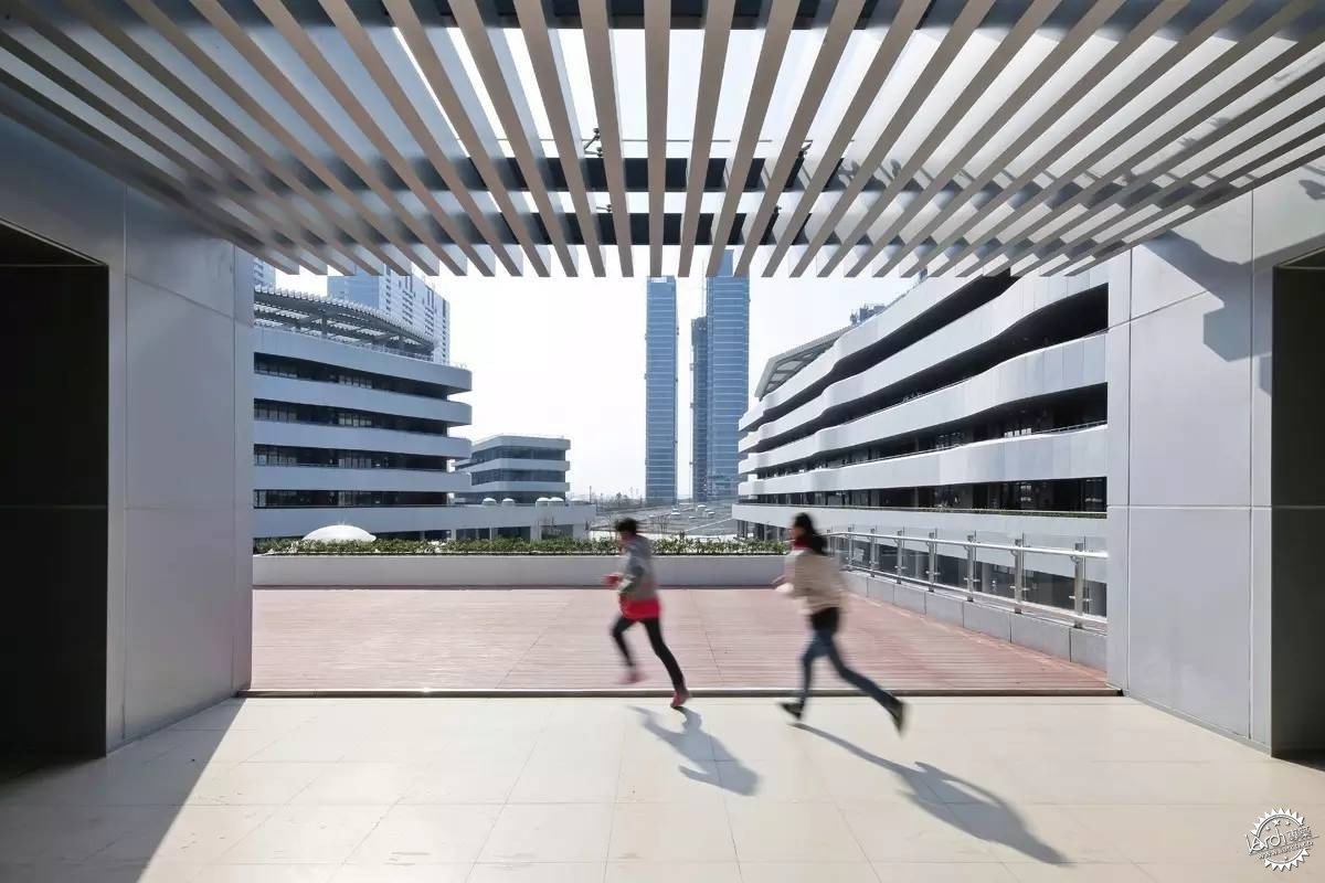 中国十大最美学校你都知道哪一些,中国最美八大中学