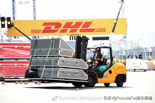 f1超级赛车比赛视频,f1赛事物流纪录片