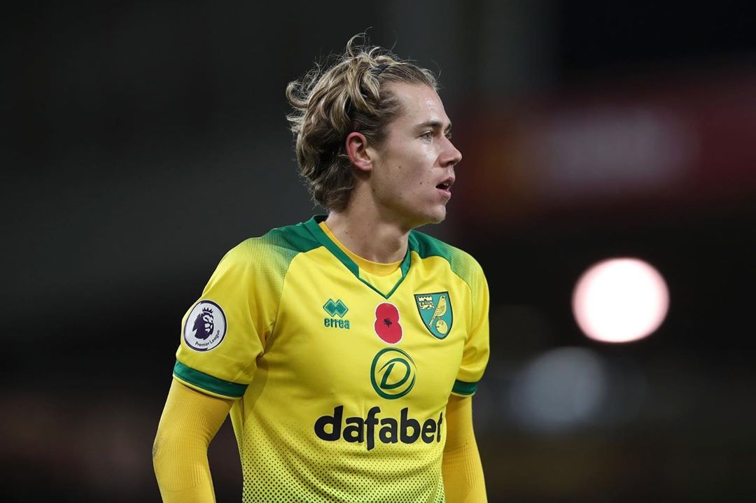 坎特维尔|英格兰“新贝克汉姆”,潇洒飘逸的诺维奇中场新星