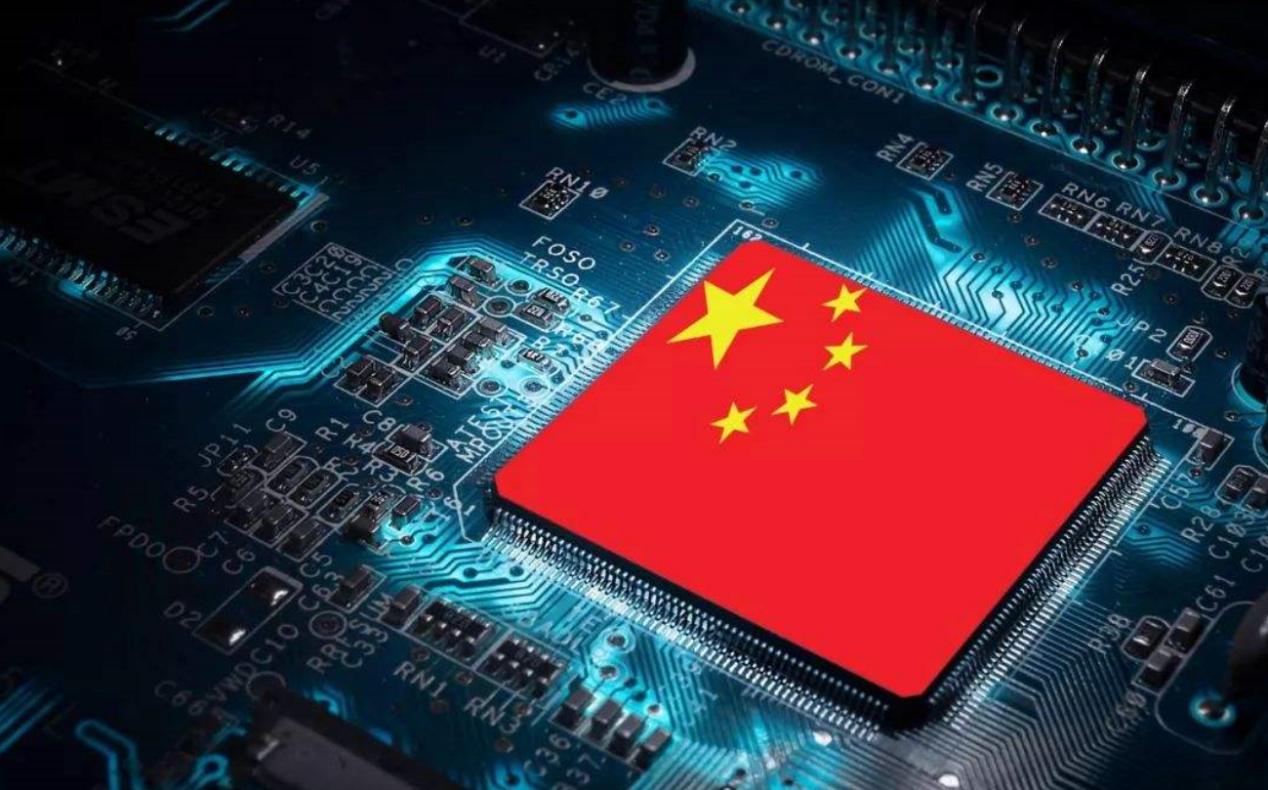 外媒评华为昇腾910c,华为发布两款昇腾910全新产品