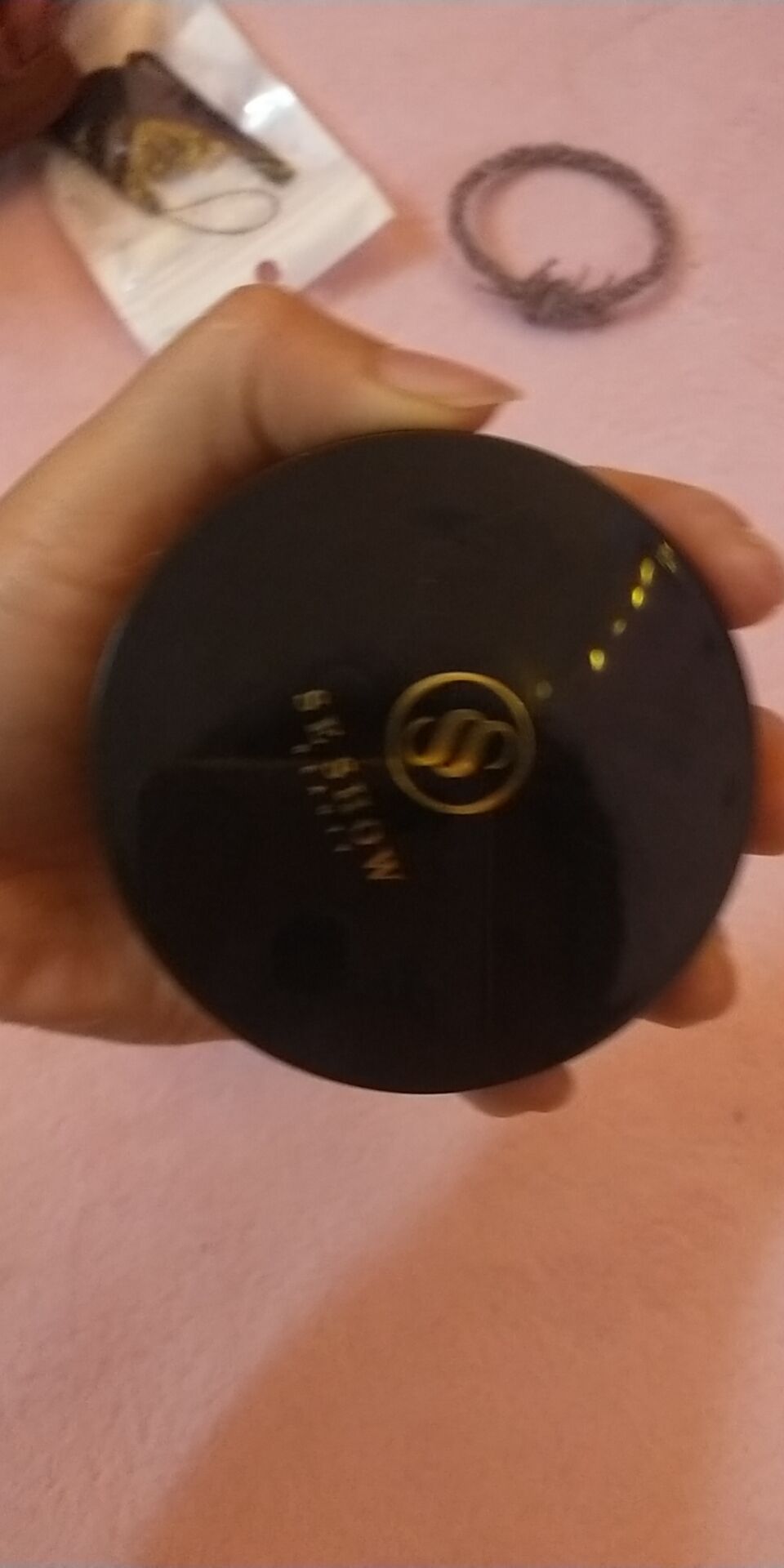 38岁黄圣依秀恩爱,黄圣依两个人是亲的吗