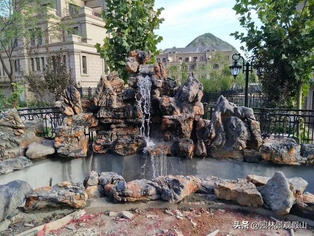 庭院鱼池假山怎么做好看,200平方新中式庭院鱼池假山设计