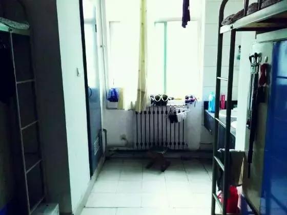 西安商贸科技技术学校宿舍,西安高新职业技术学院宿舍