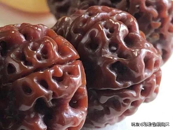 10块钱的星月菩提手串是真的吗,百元能玩得出来的文玩