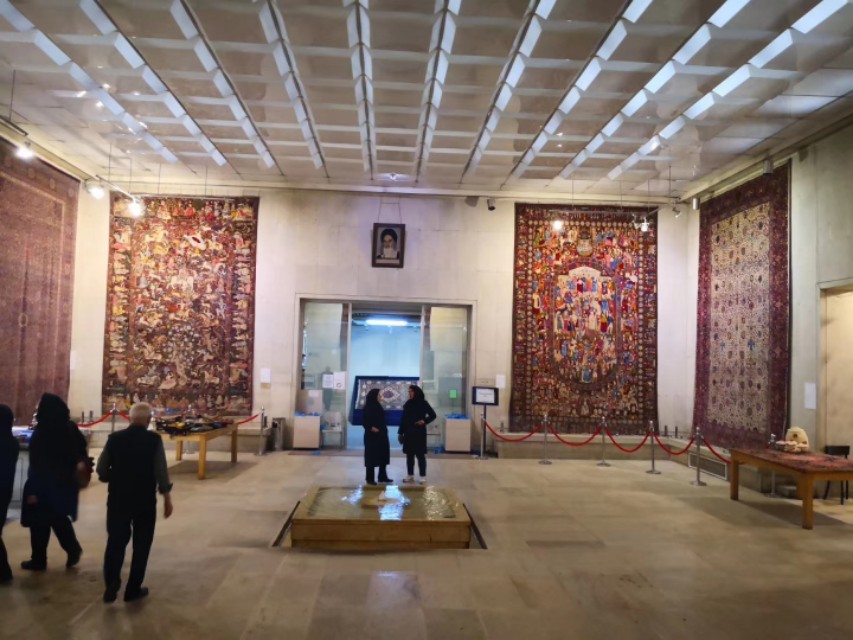 德黑兰摩的之旅视频,逛德黑兰街景