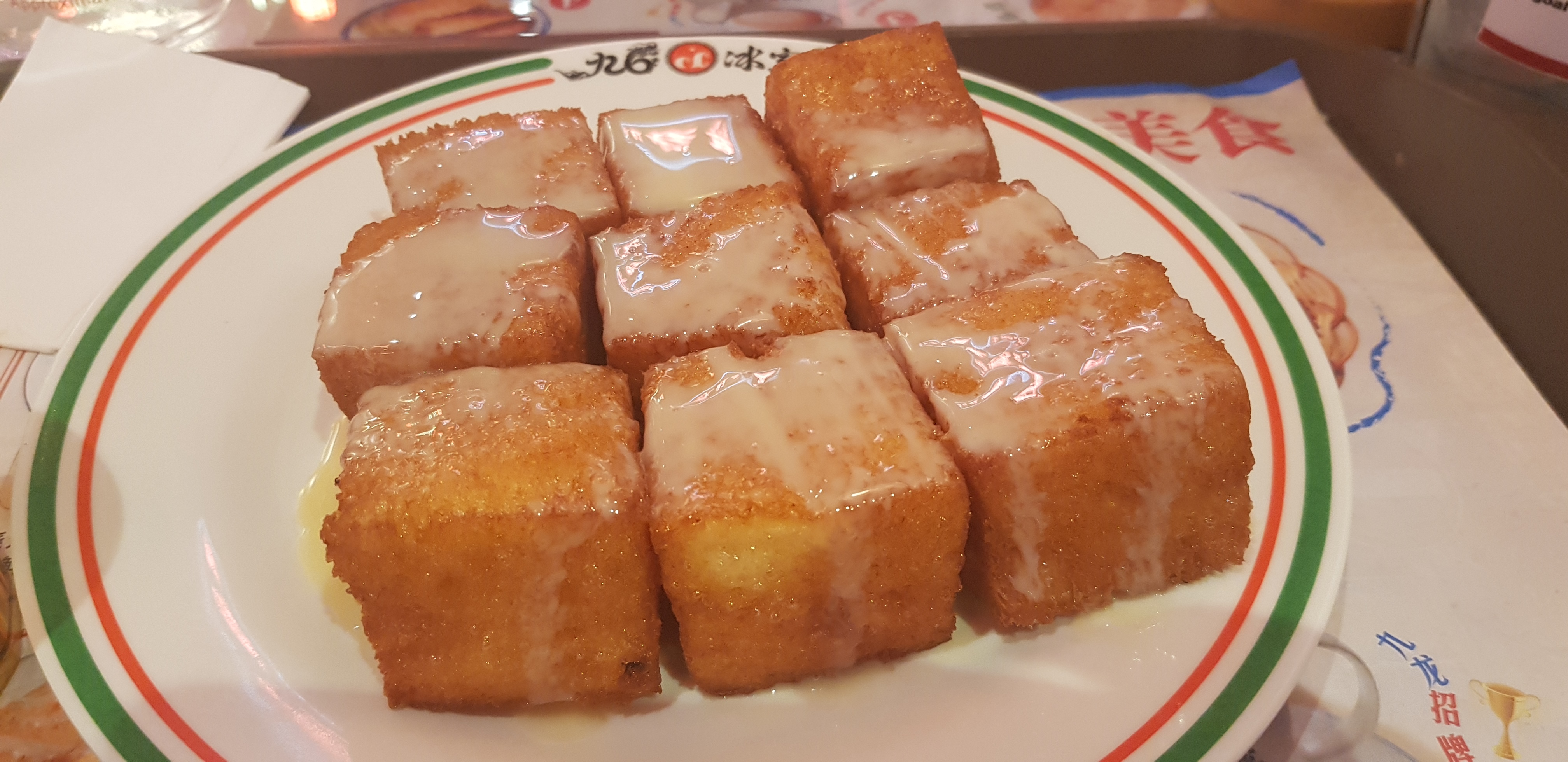 飞机去新加坡旅行 (新加坡旅游攻略航班)