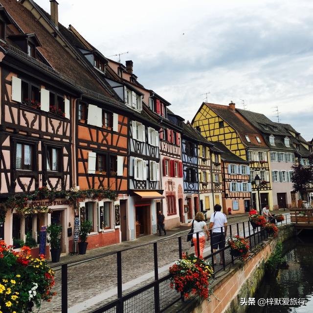 世界最美的五个小镇,世界上最美的100个风景小镇