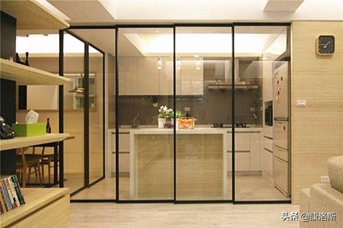 厨房推拉门超白玻璃怎么清理,厨房推拉门自爆怎么处理