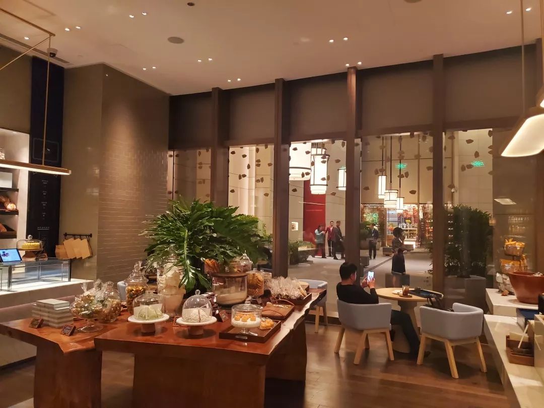 广州瑰丽酒店设计公司,广州瑰丽酒店108宴会厅价格