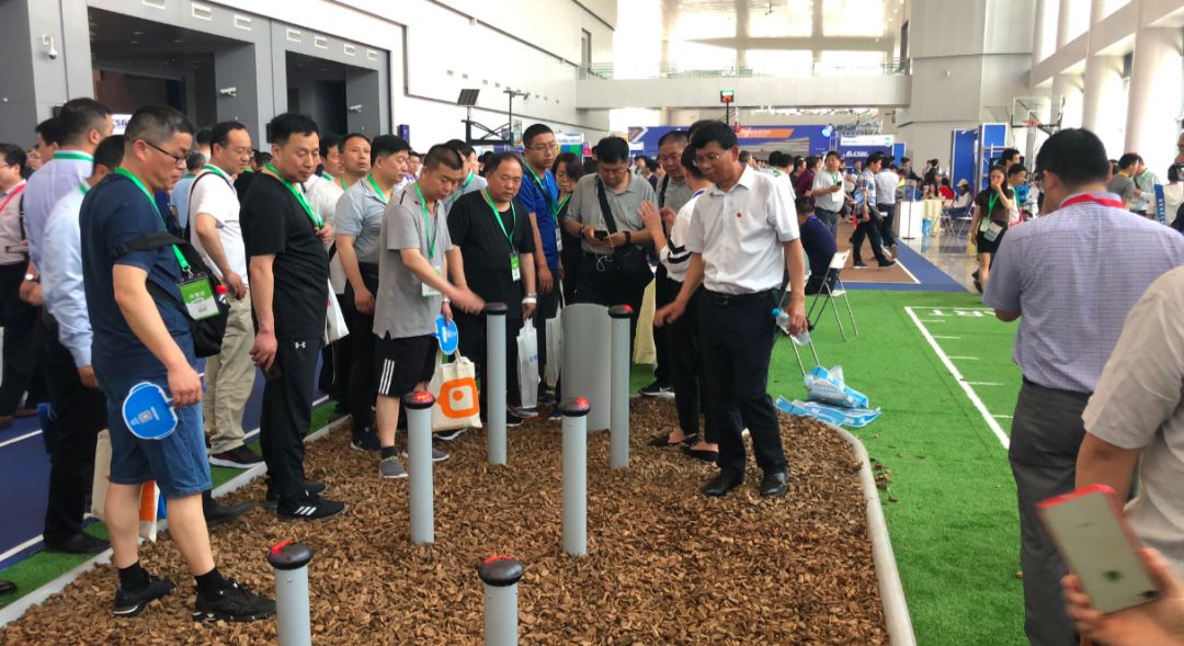 南京万德集团智慧校园体育解决方案引爆全场——第76...