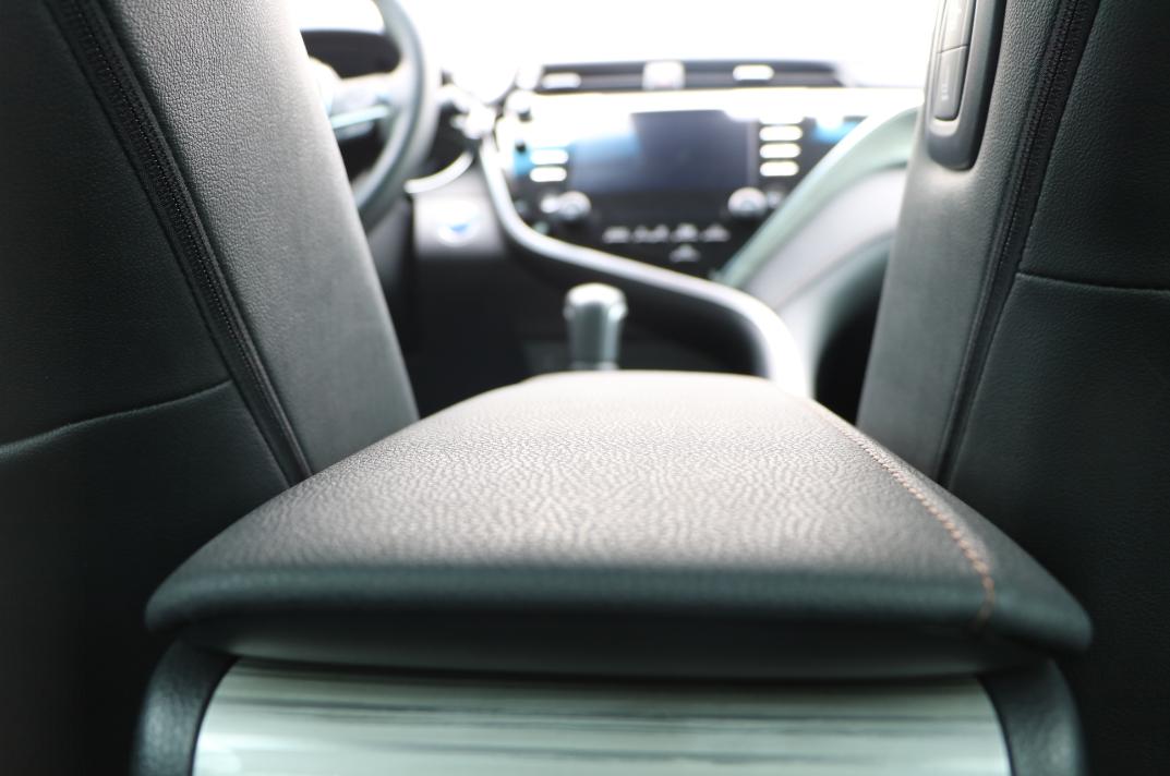 八代凯美瑞10万公里车主感受,第八代凯美瑞12万公里值得入手嘛