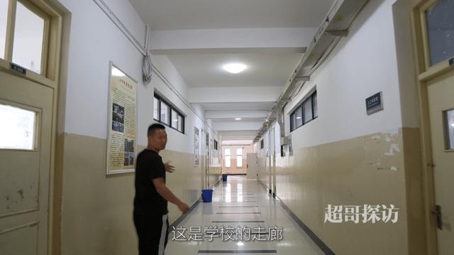 你看这个湖北工业大学，它又大又.......