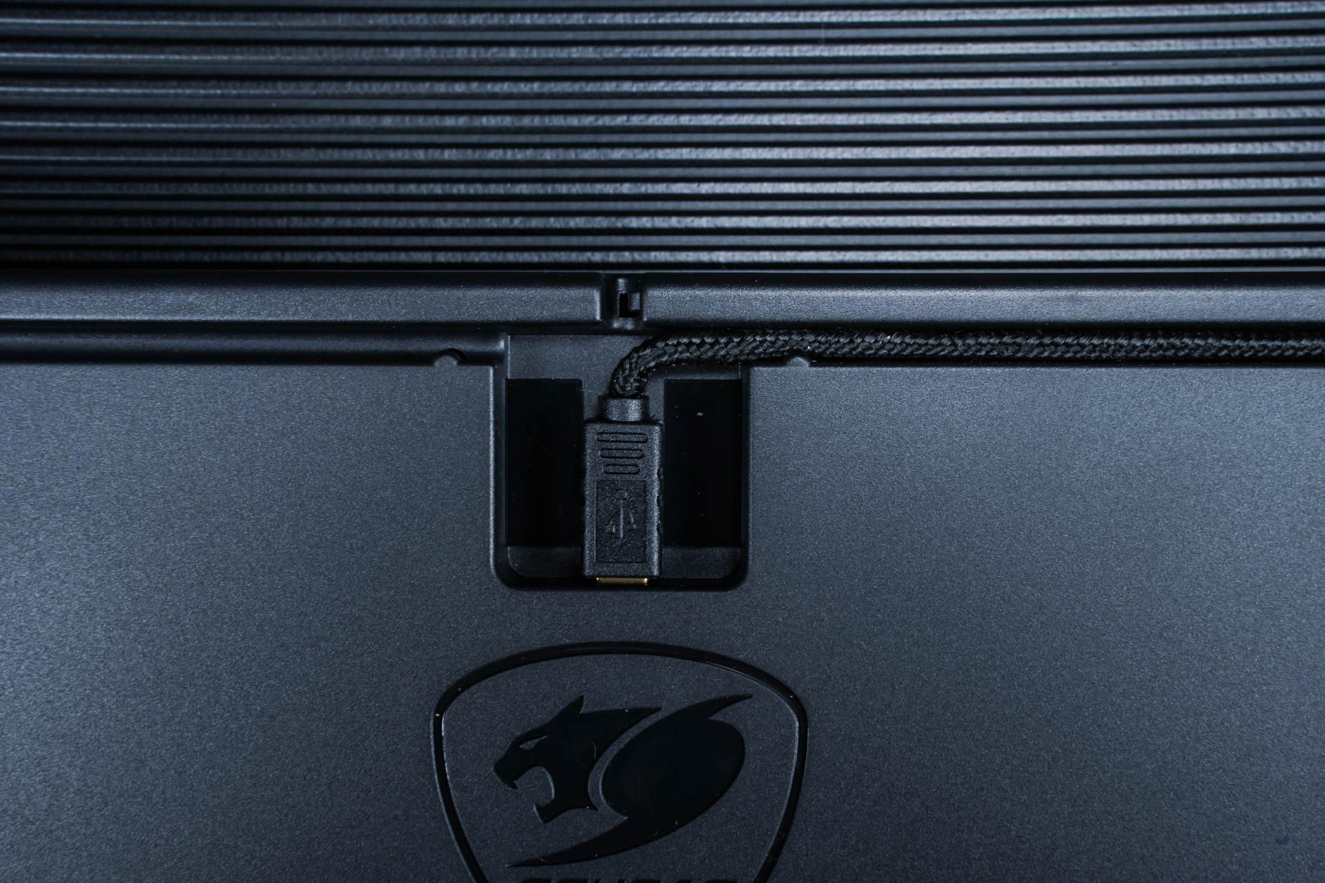 骨伽700k键盘,87键tk950朋克机械键盘