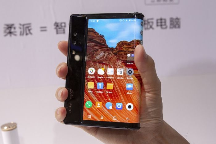 手机的柔性屏是什么,柔性屏手机