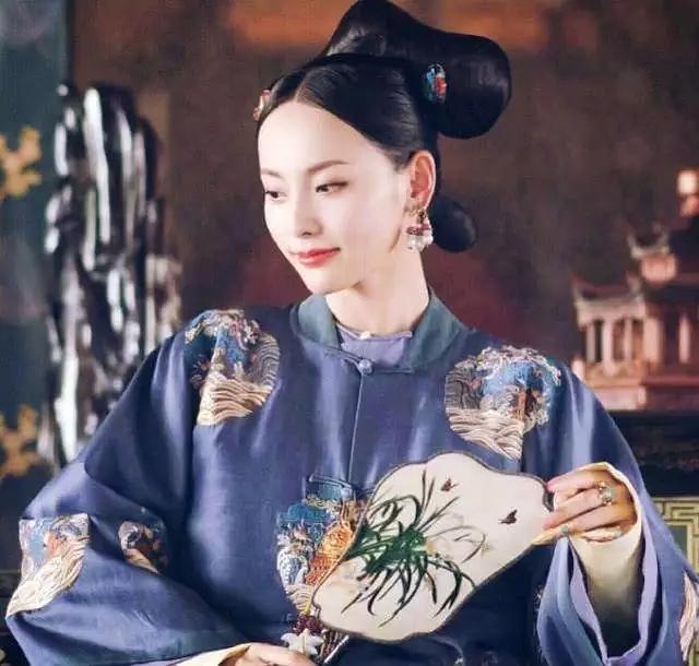 沉璧躲过验身,沉璧下场