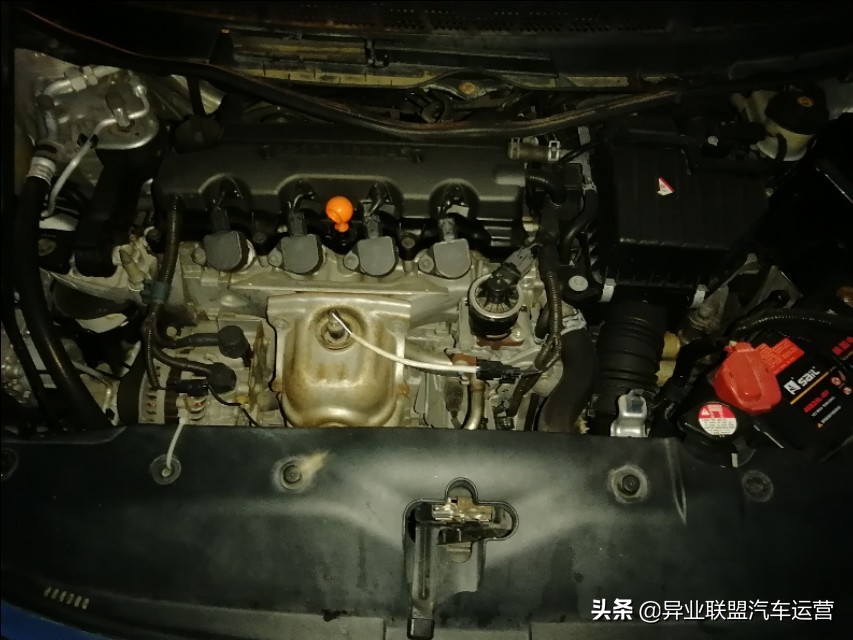 06年雅阁和07年思域哪个值得买,老款雅阁好还是思域好