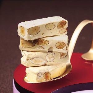 台湾彩妆购物必买清单,台湾药妆必买化妆品