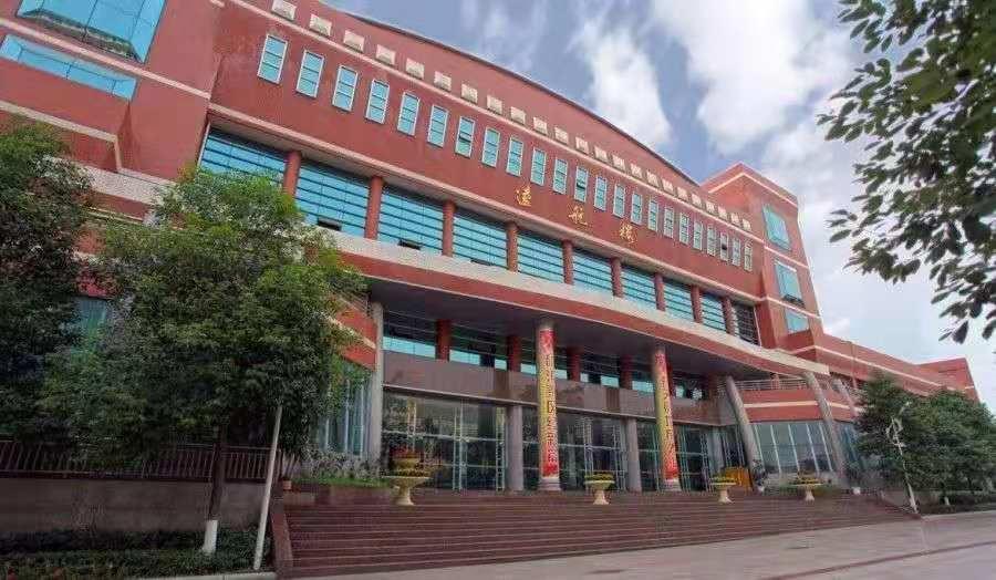 吃在“远航大酒楼”,绵阳学生的最高伙食标准