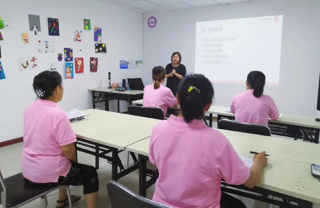 人生下半场仍在二点一线工作,人生中第一份长期工作推荐