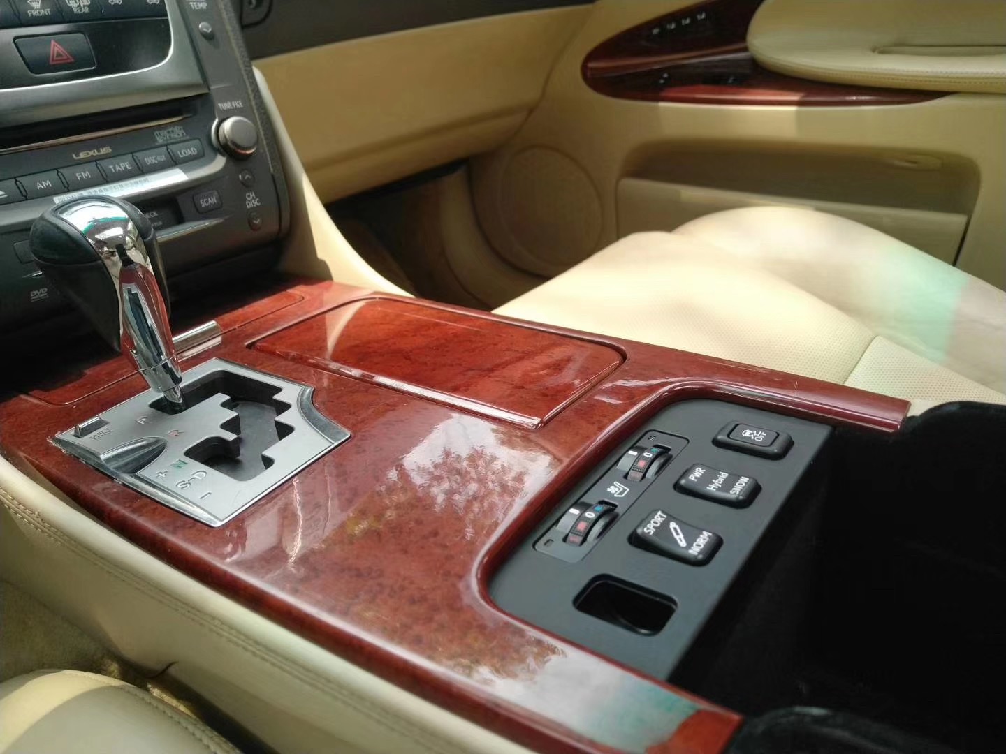 雷克萨斯gs老车,老款雷克萨斯is试驾