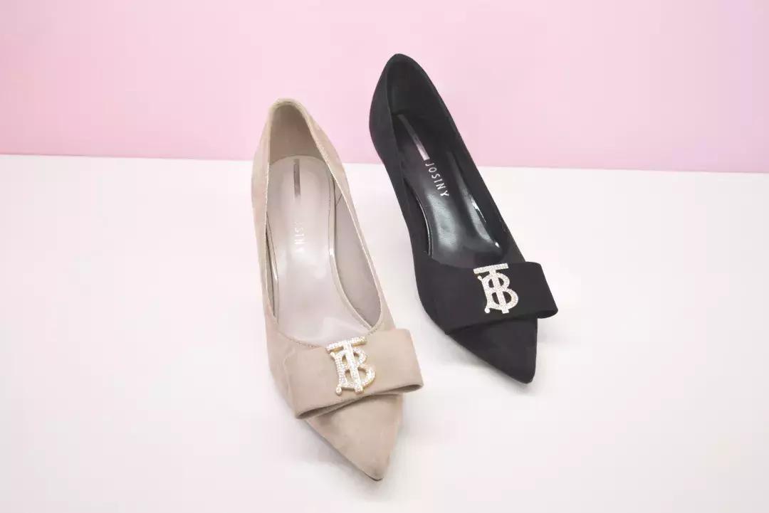 卓诗尼女鞋导购,爆款女鞋卓诗尼