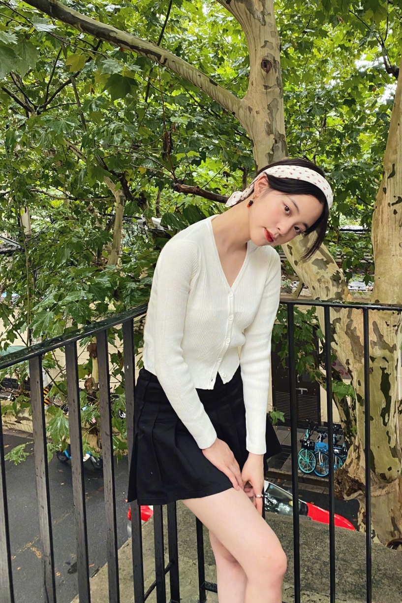 欧阳娜娜的清爽穿搭,欧阳娜娜夏日穿搭美图
