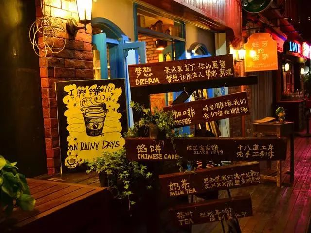 厦门婚纱拍摄地方推荐,旅游婚纱摄影推荐厦门