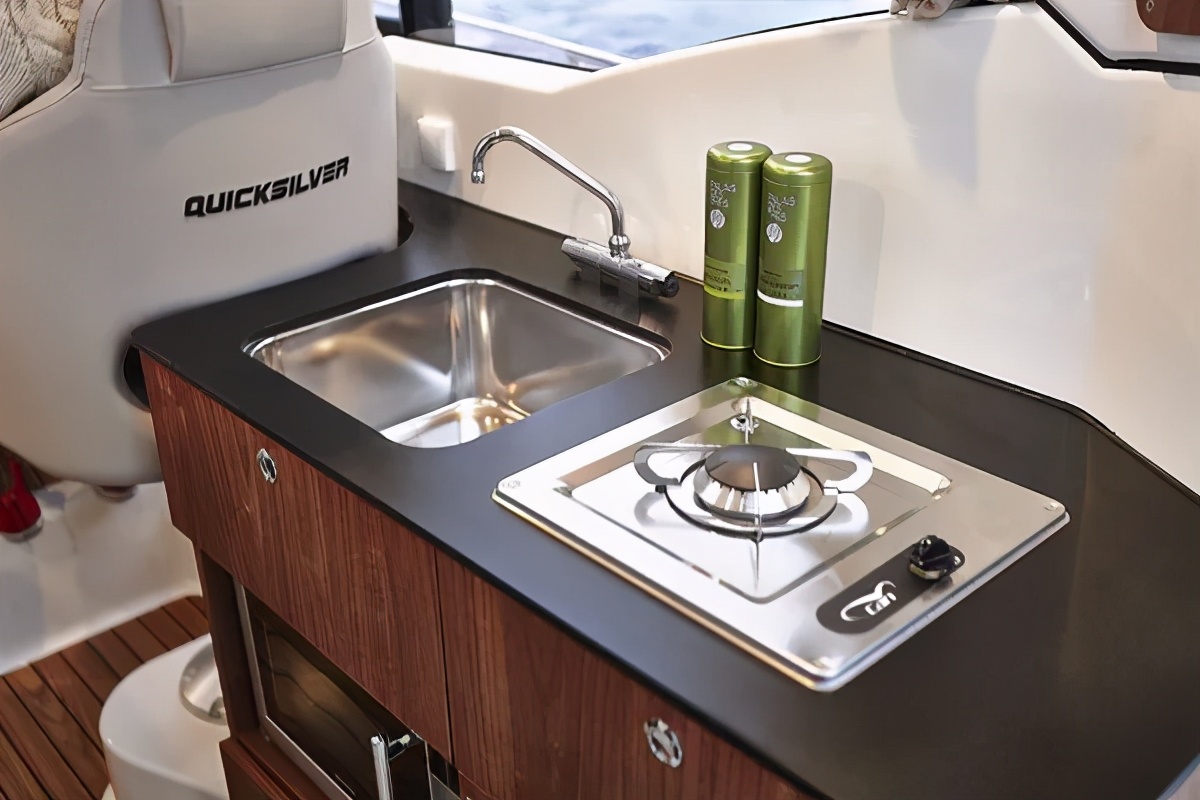 12-15米铝合金钓鱼艇,8米铝合金进口小型钓鱼艇