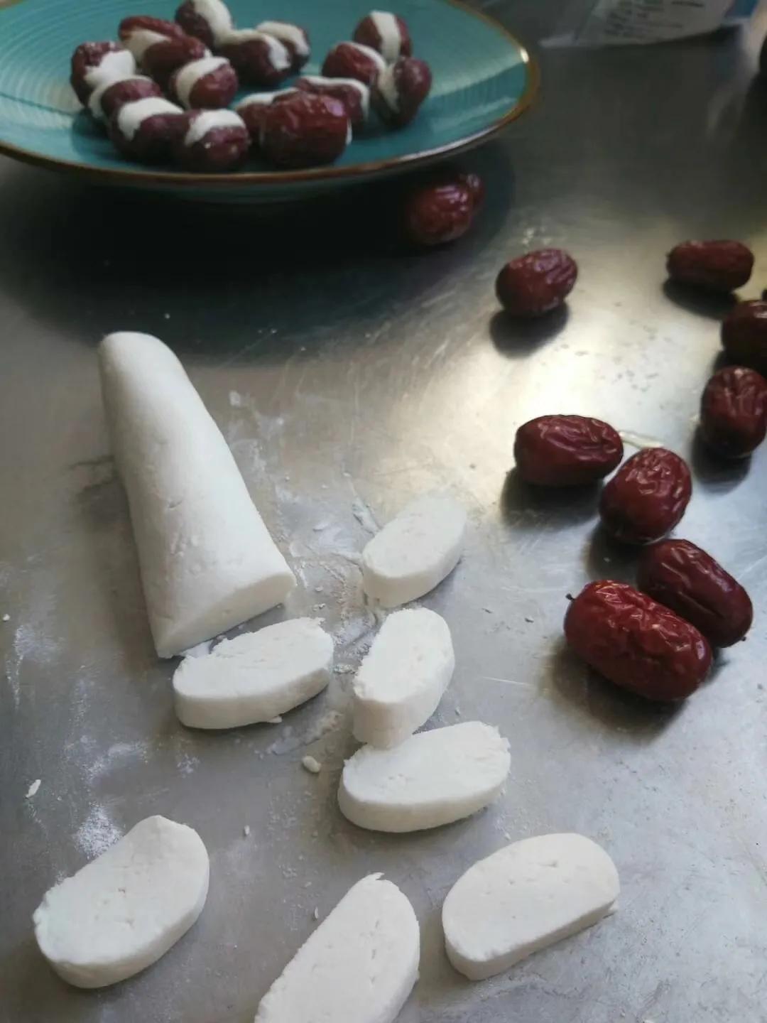 一家三口在大理租房,一家三口的田园生活