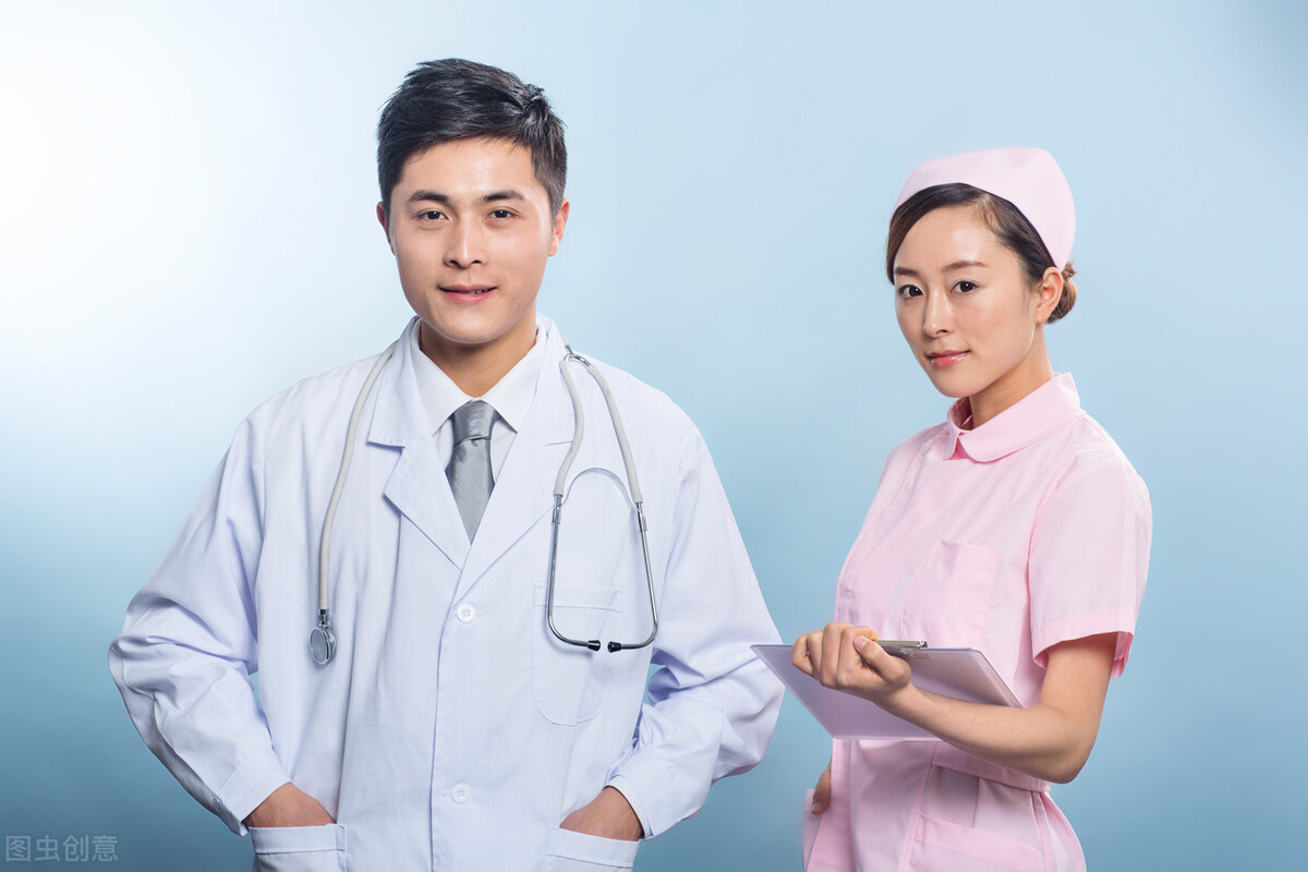 脖子有白癜风该注意怎么治疗