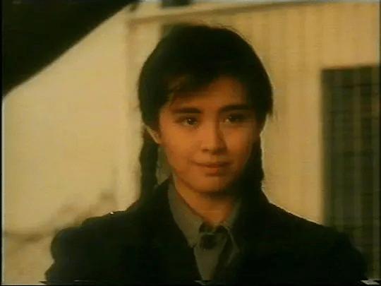 32年前王祖贤这部港片,“破尺度”出演,虽删减8分钟却依然经典