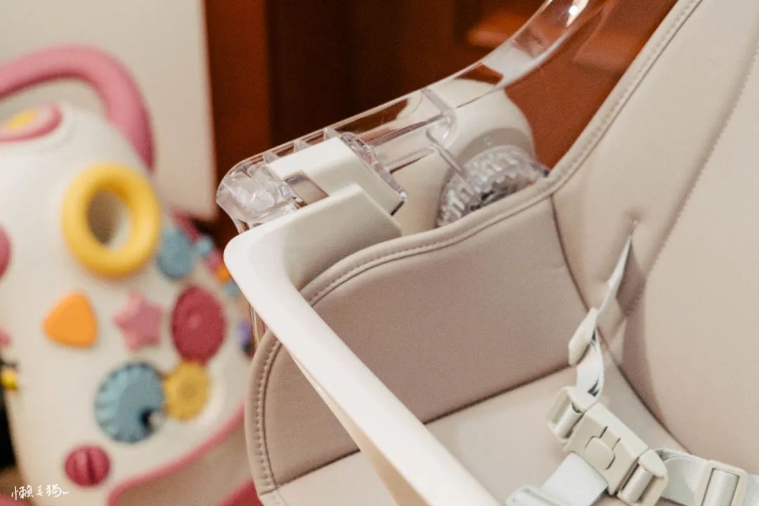 惠尔顿多功能餐椅,高颜值餐椅