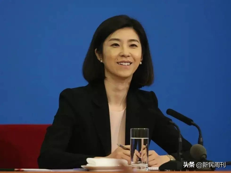 深挖|履新的女神翻译张璐，较之贵金属尤缺