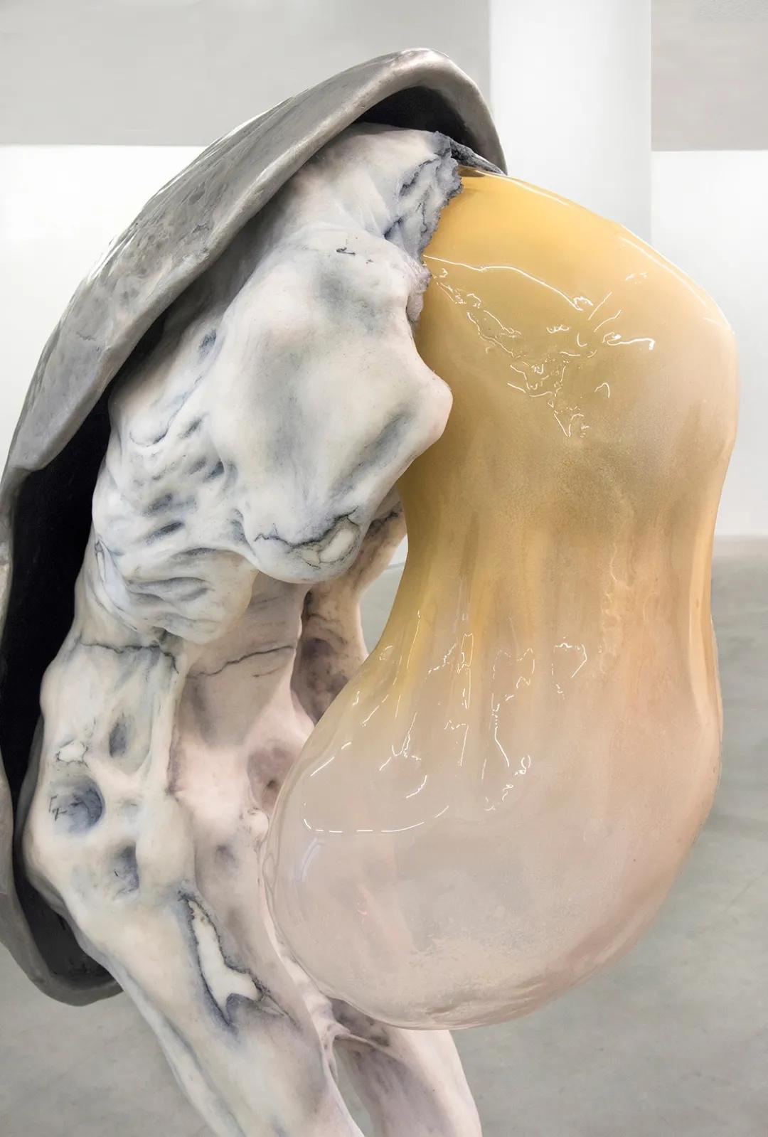 伊万娜,伊万娜吉他