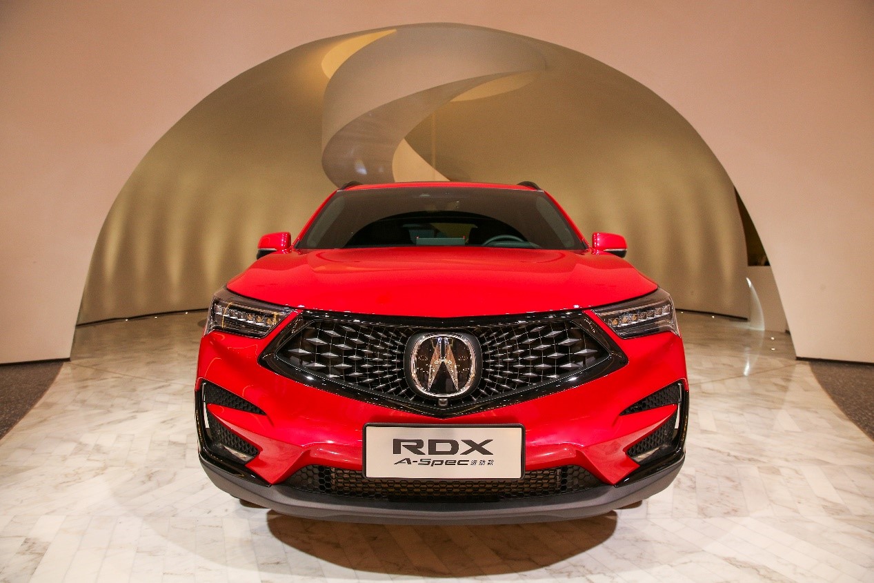 奔驰g350professional,奔驰g3503.0tv6柴油发动机