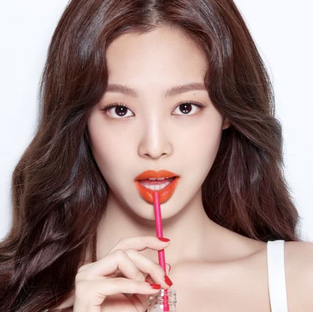 日常显白的口红有什么色号,口红推荐显白的色号有哪些