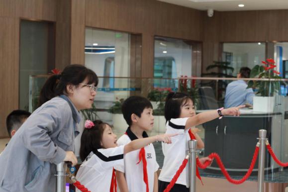 我是亚运小主人朗诵,我是亚运小主人