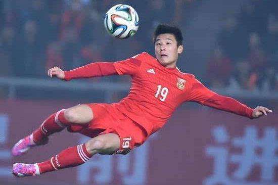 武磊征服西班牙球迷,武磊二度征服客场