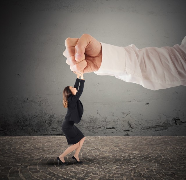 遭遇职场pua该怎样用法律保护自己,如果遭遇职场pua你该怎么调整心态