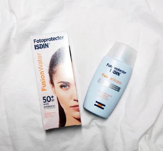 安耐晒防晒粉金跟温和金区别,安耐晒粉金瓶防晒