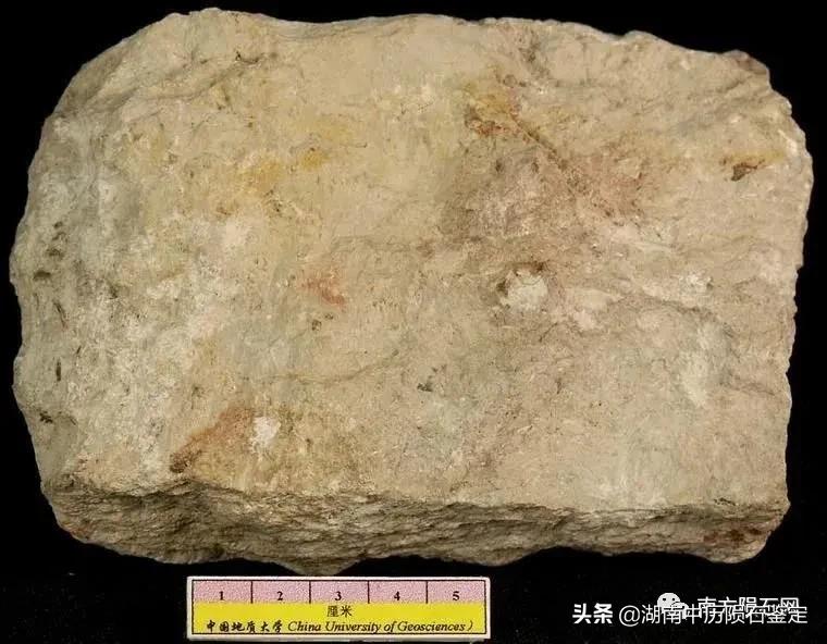 月球陨石与地球矿石的区别,月球陨石和矿石有什么区别