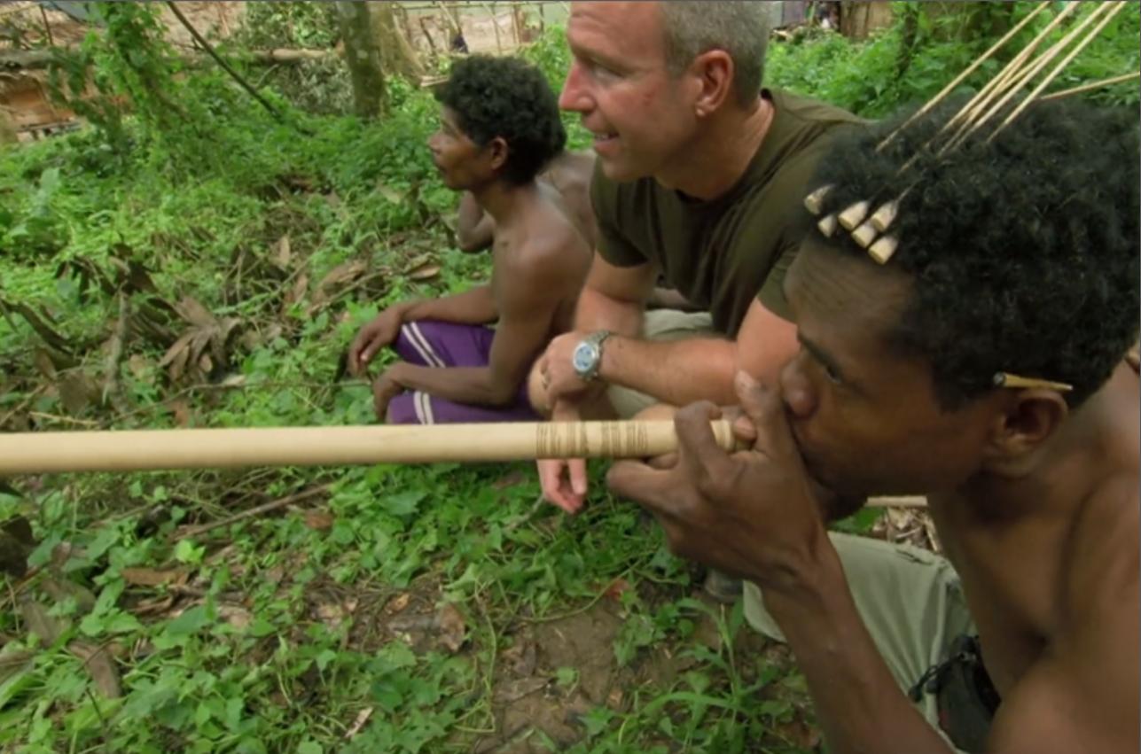 黄喉捕猎猴子全过程,野外捕杀猴子纪录片