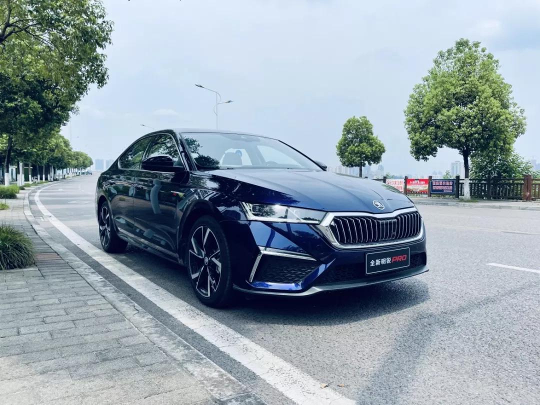 数字化轿车,斯柯达明锐pro360全景影像测试