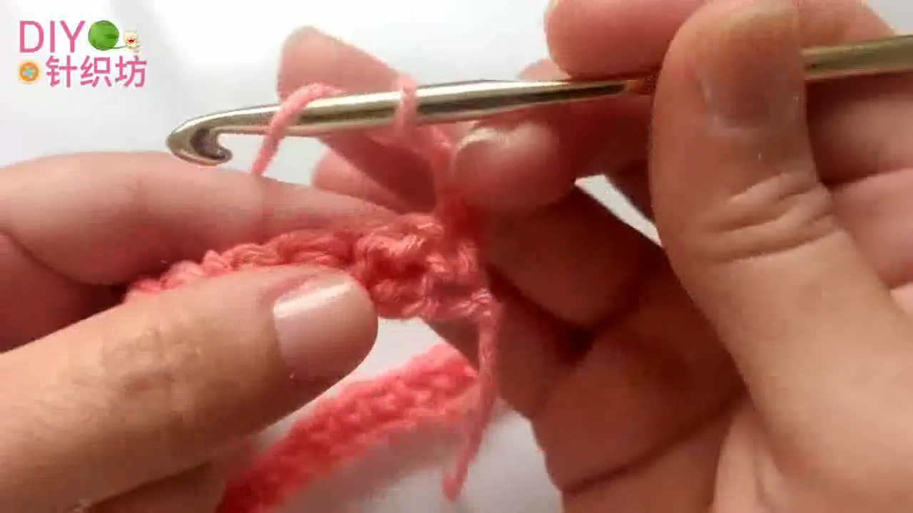 针织镂空三角围巾编织教程,针织围巾三角图案