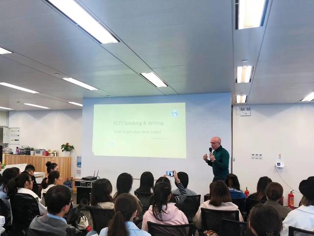 新手考雅思有哪些好的建议,雅思考官教你征服雅思口语