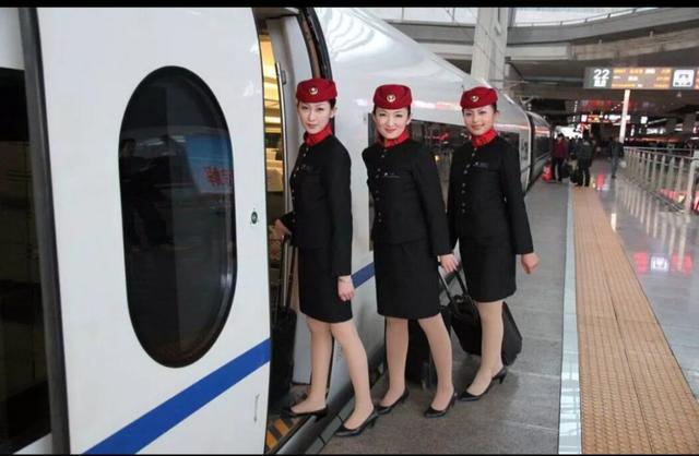 陕西工业职业技术学院招生标准,陕西正大技师学院招生办电话