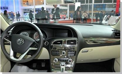 华晨中华H530对比吉利帝豪EC718细微之处见真章